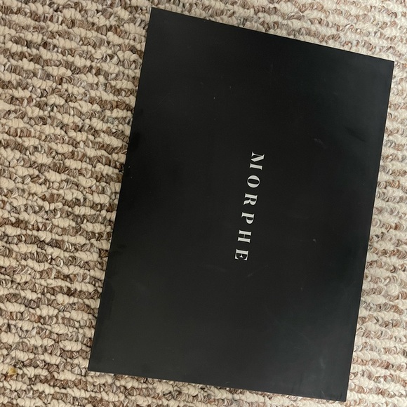 Morphe Palette - Picture 2 of 3